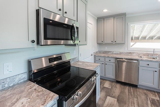 Photo of 62 E Emerald Ave, Franklin, NC