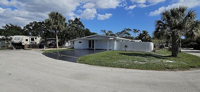 Image of 2821 Sw 13th Ct
