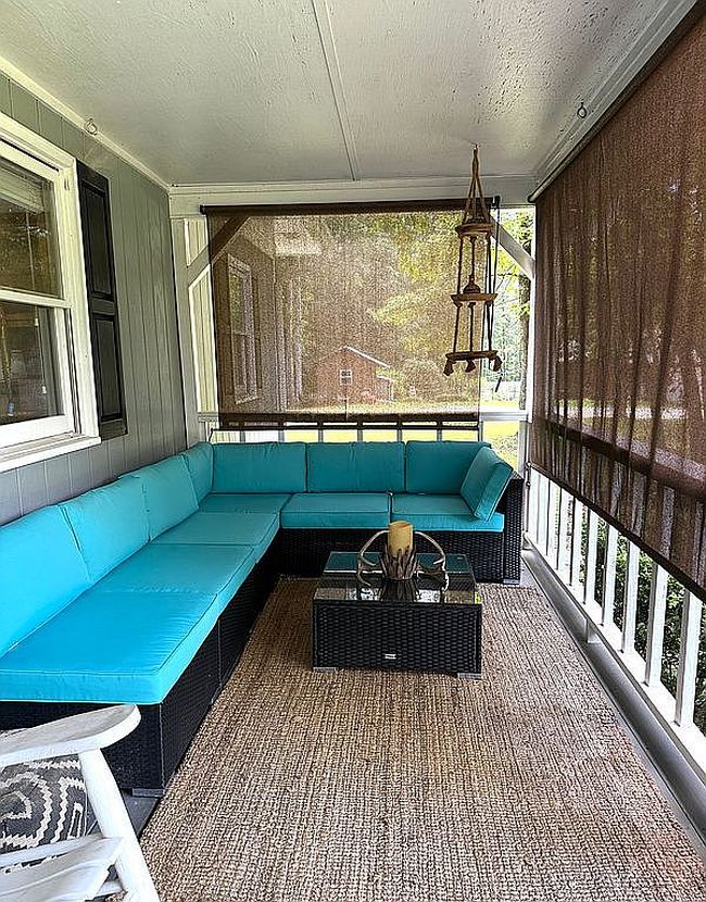 Photo of 208 Sapphire Dr, Juliette, GA