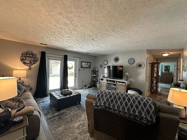 Photo of 105 Hailey Ln Apt D-3, Strasburg, VA