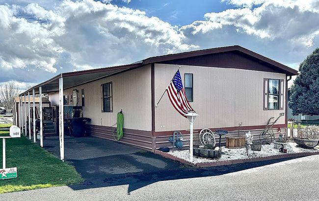 Image of 1421 Jasper St