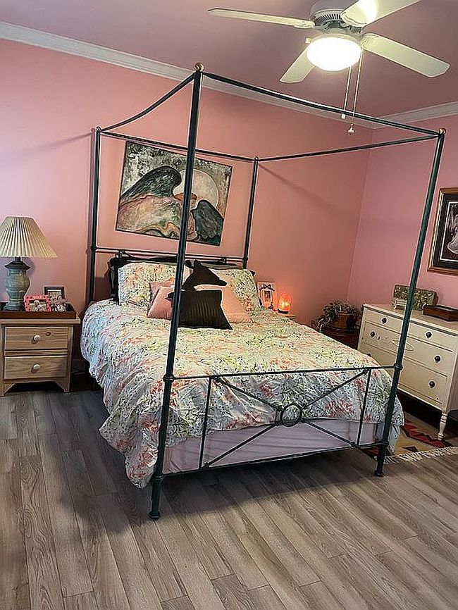 Image of 111 Cane Brook Ct