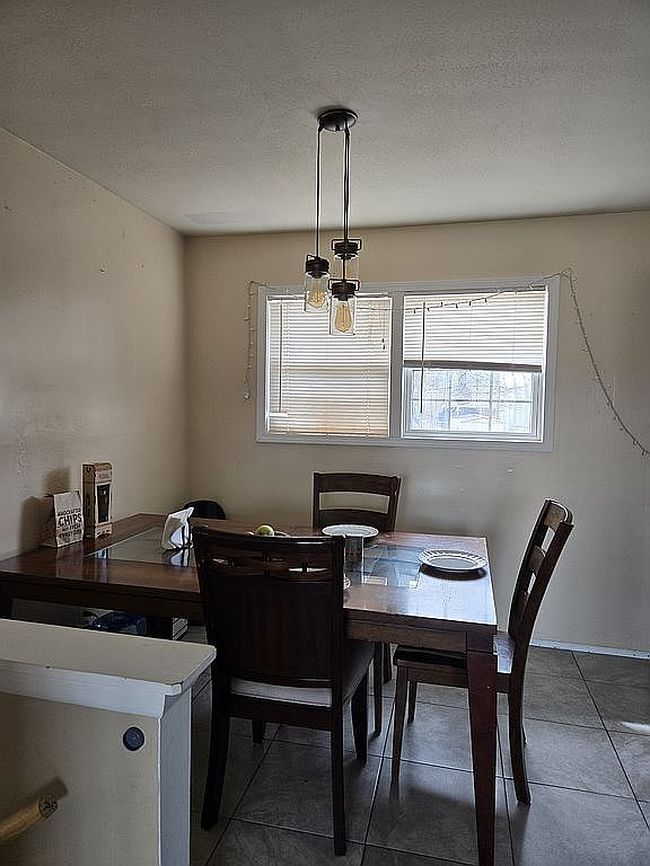Photo of 601 Don St, Kismet, KS