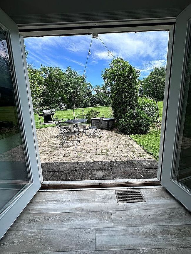 Image of 1122 Crewdson Dr