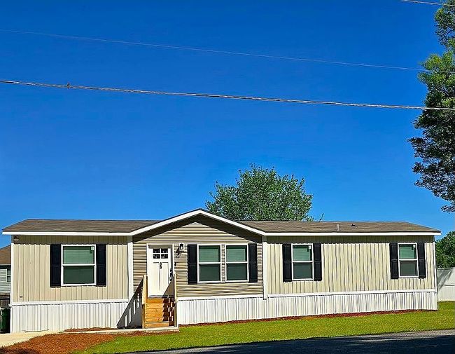 Photo of 2300 Crabtree Rd #99, Tuscaloosa, AL