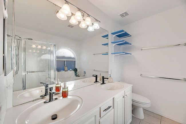 Photo of 3550 E Edna Ave, Phoenix, AZ