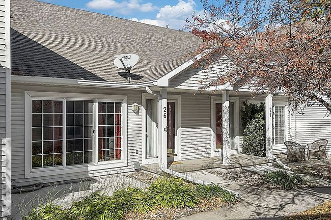 Preview of property located at 555 Se Laurel St Unit 26