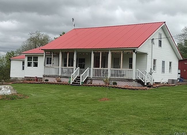 Photo of 183 Gulf Hill Rd, Cortland, NY