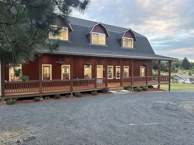 Photo of 300 Big Meadow Rd, Troy, ID