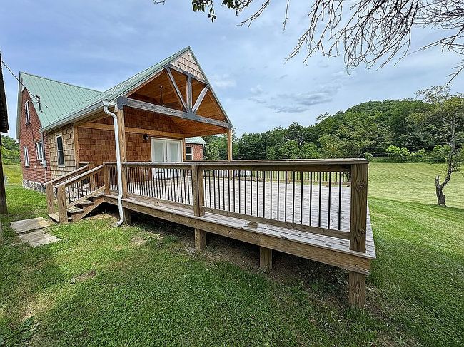 Image of 10114 Hayters Gap Rd