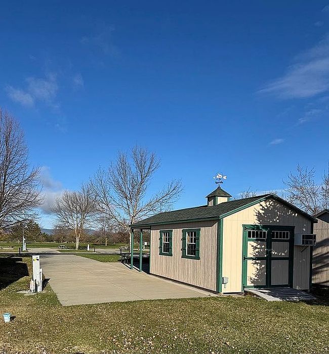 Image of 1205 N Country Club Dr #104