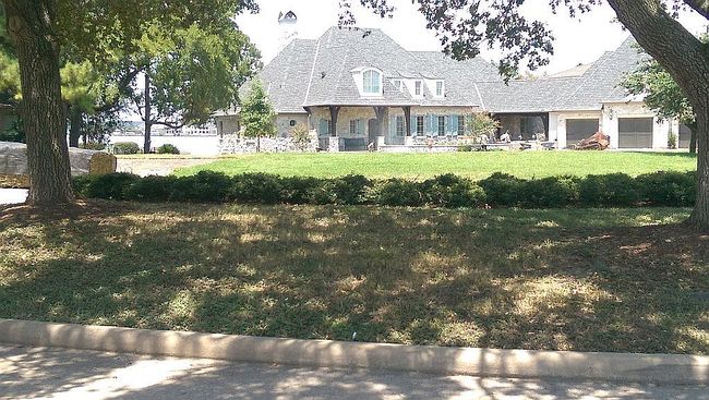 Photo of 6 Lake Estates Dr, Montgomery, TX