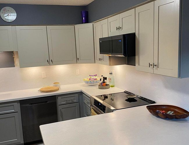 Additional photo 1 of property located at 1974 Bluebird W