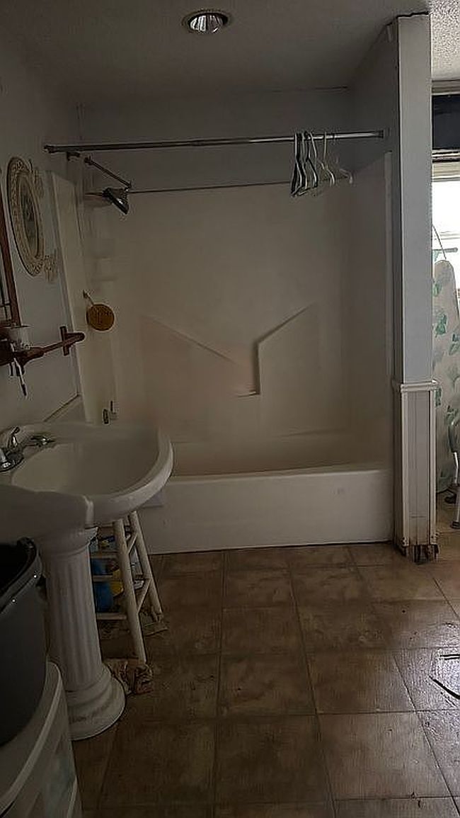 Photo of 167 W Reed St, Frankston, TX