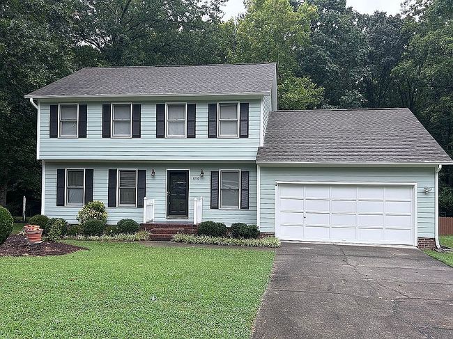 Photo of 1110 New Hampshire Dr, Jamestown, NC