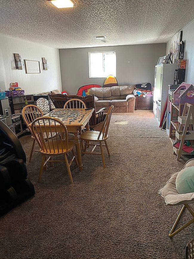 Image of 2113 Schaefer Dr