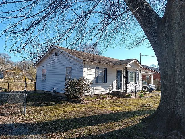 Image of 1001 Thelma St