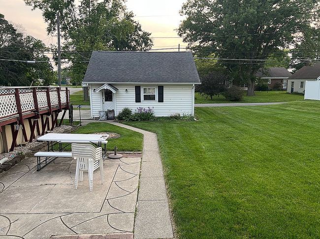 Photo of 1102 Main St, Genoa, OH