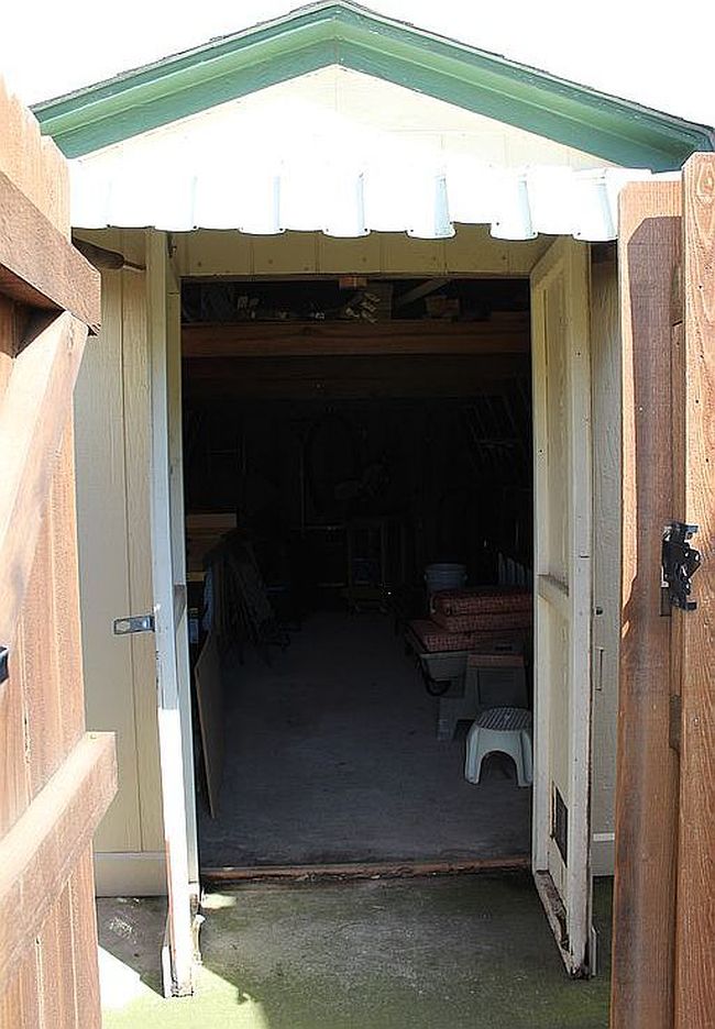 Photo of 305 Stratford Dr, Hurst, TX
