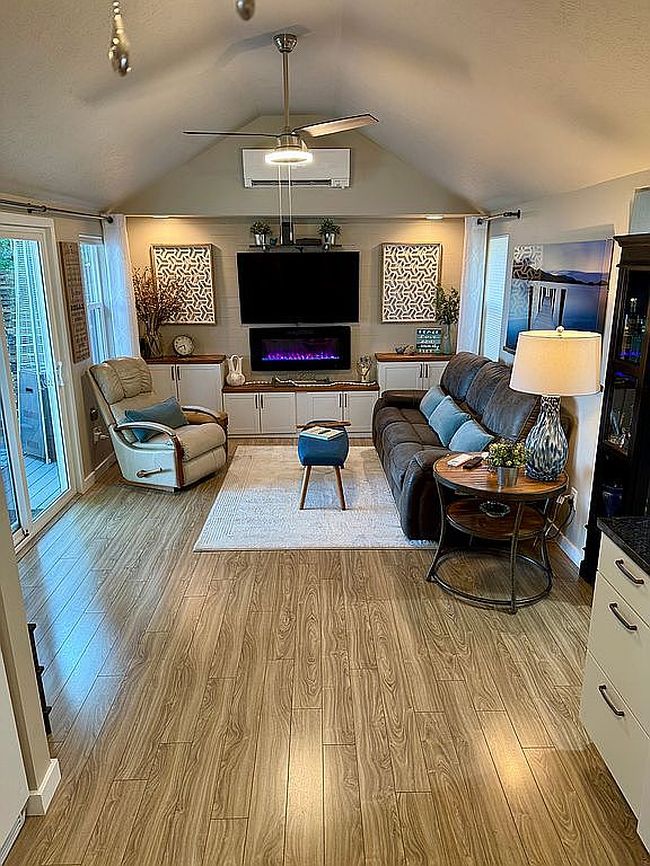 Image of 23632 E Beach Ln