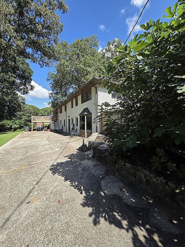 Photo of 2277 Engineers Dr Se, Marietta, GA