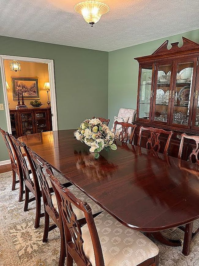 Image of 42 Sunny View Ln