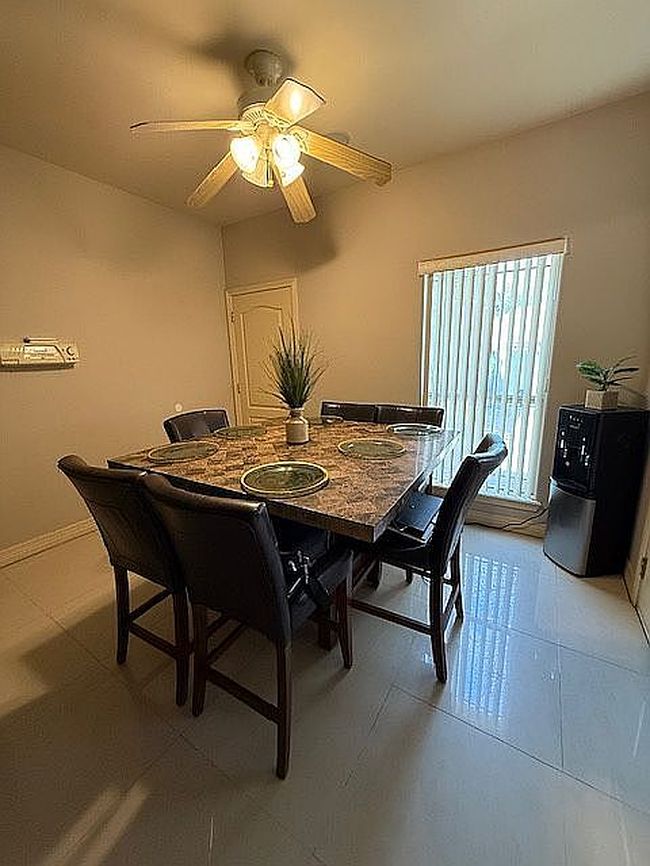 Photo of 2005 E 28th St, Mission, TX