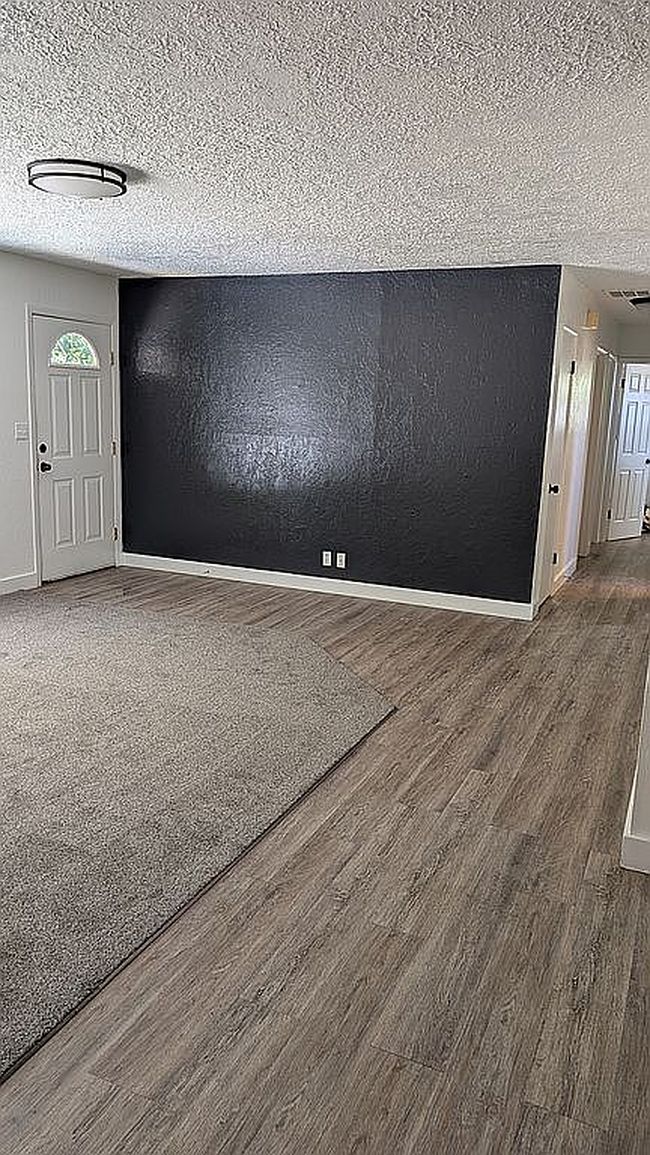Photo of 1009 13th St, La Grande, OR
