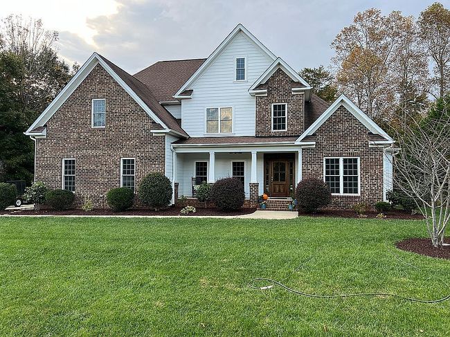 Preview of property located at 304 Walking Horse Trl