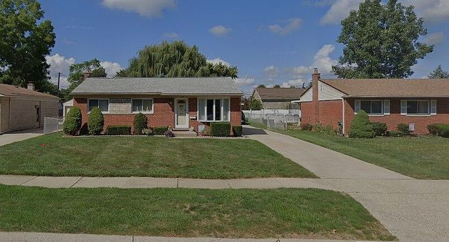 Image of 41035 Hamilton Dr