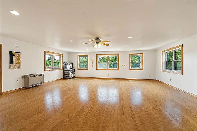 Additional photo 4 of property located at 1070 Numa Peak Ln