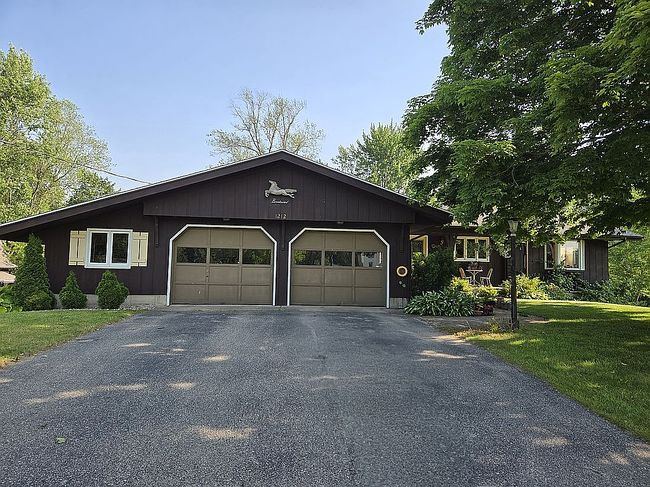 Photo of 1212 Quincy St, Grandville, MI