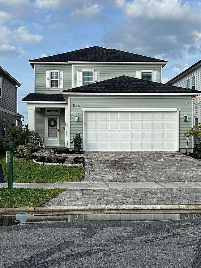 Image of 526 Silver Landing Dr