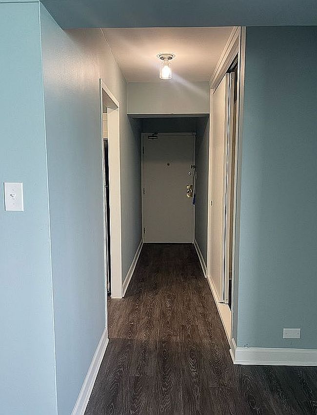 Photo of 7337 S South Shore Dr Apt 905, Chicago, IL
