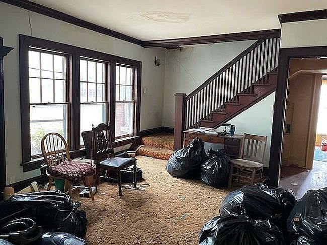 Image of 700 N Morton Ave