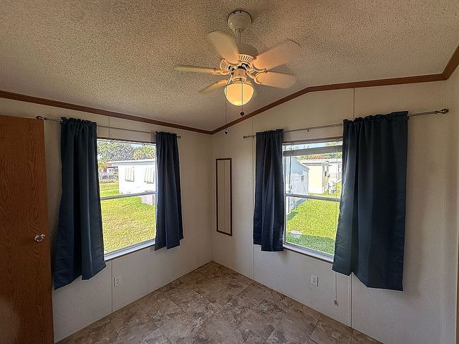 Photo of 1880 Williams Rd, Moore Haven, FL