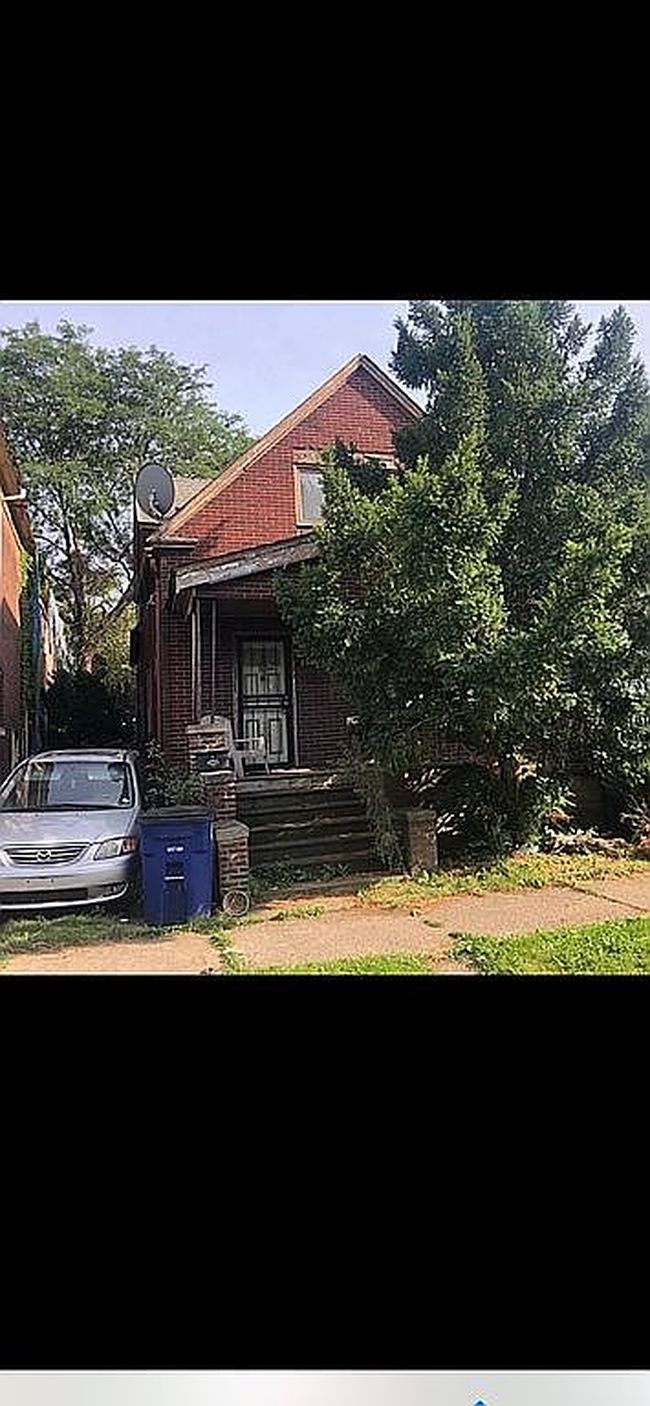 Photo of 2306 Hewitt St, Hamtramck, MI