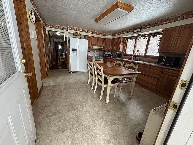 Image of 1397 Vine St