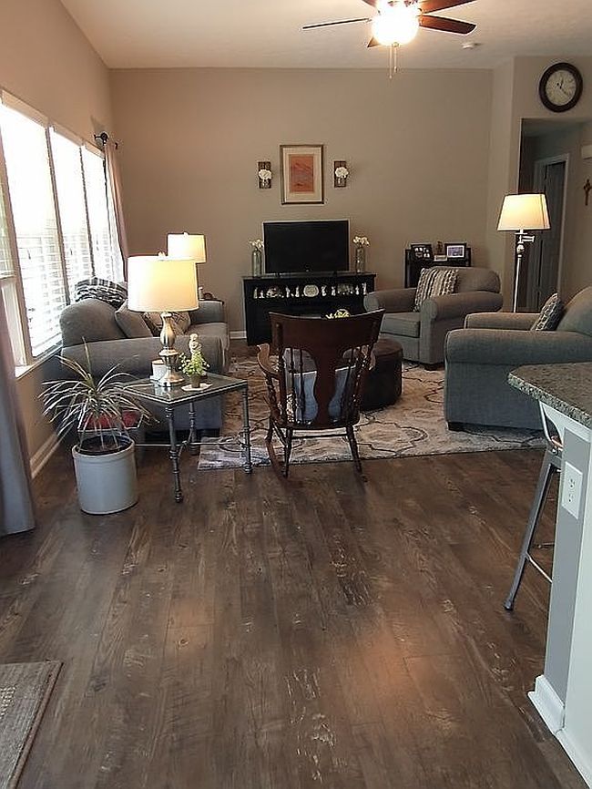 Image of 6001 Bartley Dr