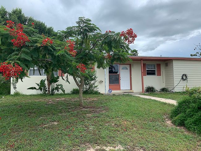 Photo of 303 Manly Ave, Sebastian, FL