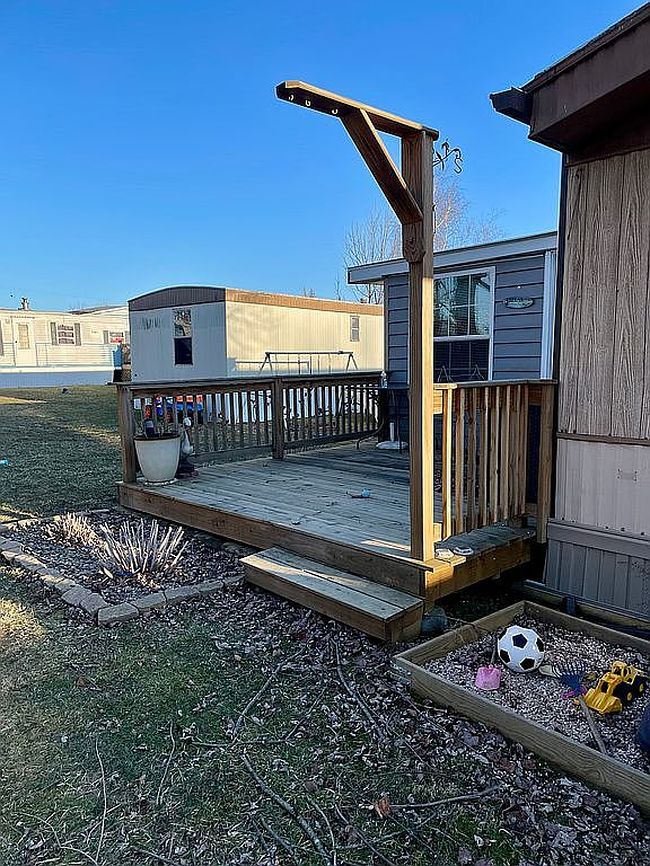 Image of 163 Rolling Valley Ln