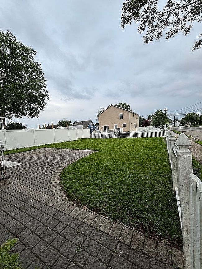 Photo of 243 Campbell St, Woodbridge, NJ