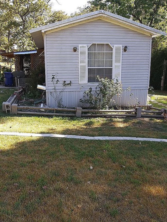 Photo of 71 S Lakeside Dr, Huntsville, TX