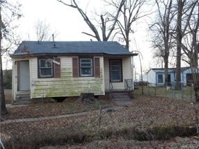 Additional photo of property located at 449 W 69th St