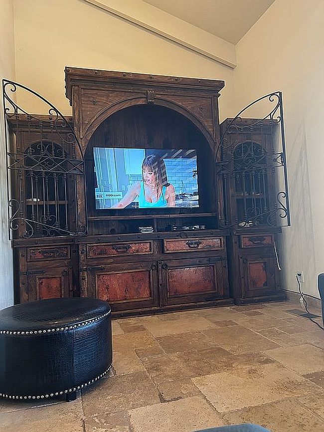 Image of 2800 Escalante Dr