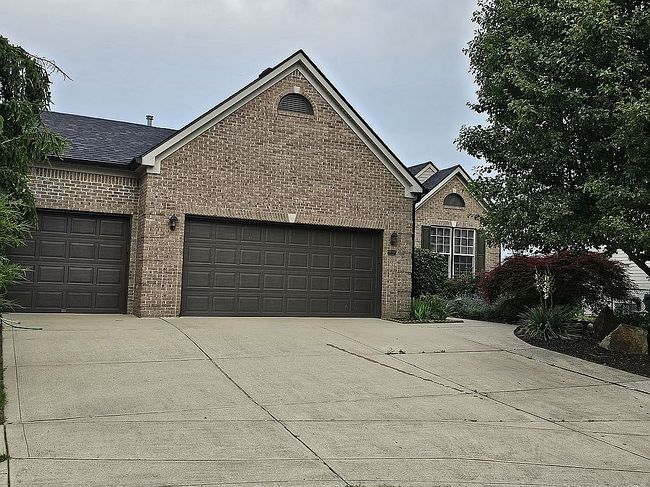 Photo of 6051 Copeland Mills Ct, Indianapolis, IN