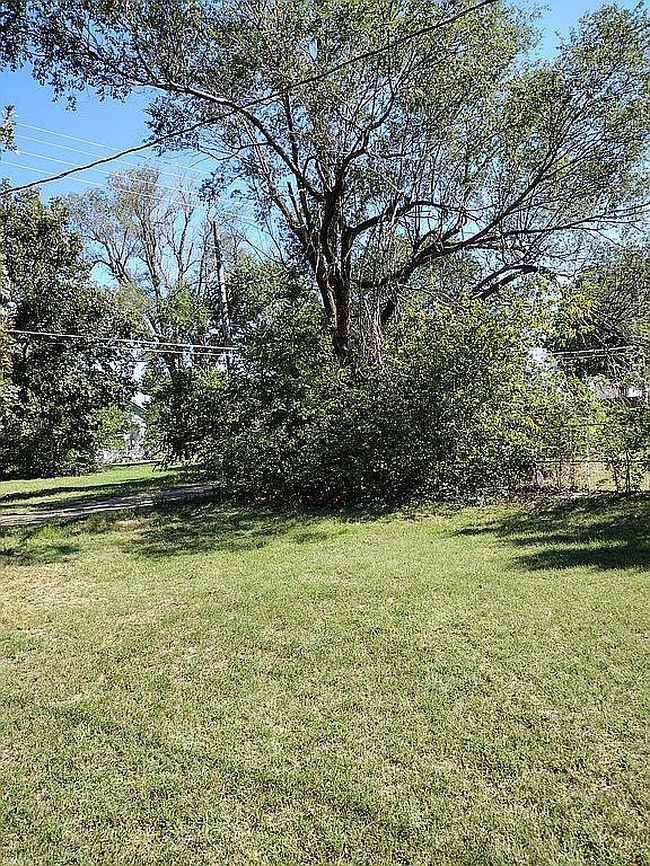 Photo of 418 S Union St, Stafford, KS