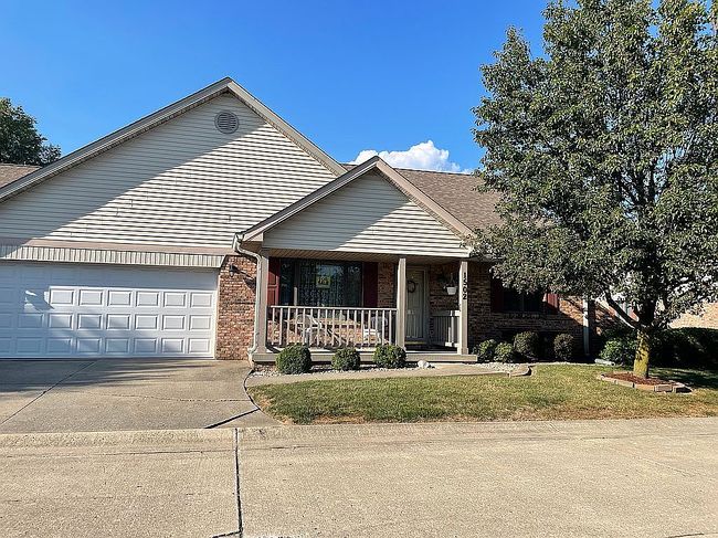 Image of 1502 E Union Ln
