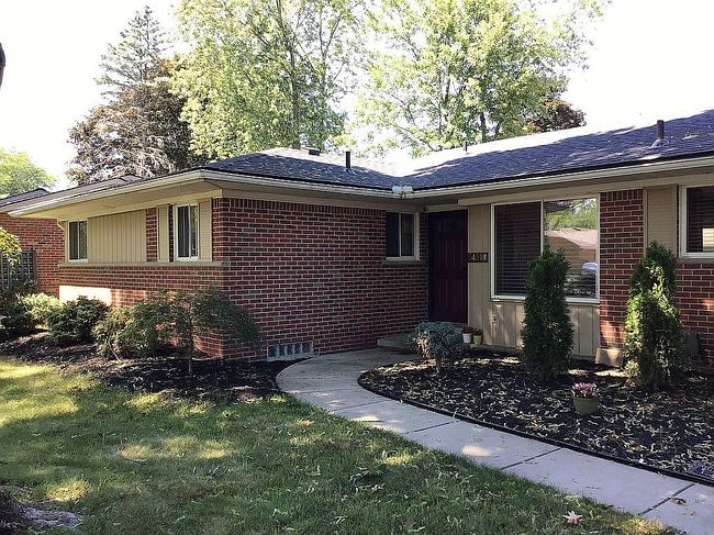Photo of 34318 Munger Dr, Livonia, MI