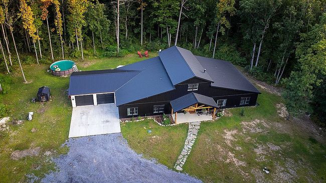 Photo of 180 Gutshall Rd, Shippensburg, PA